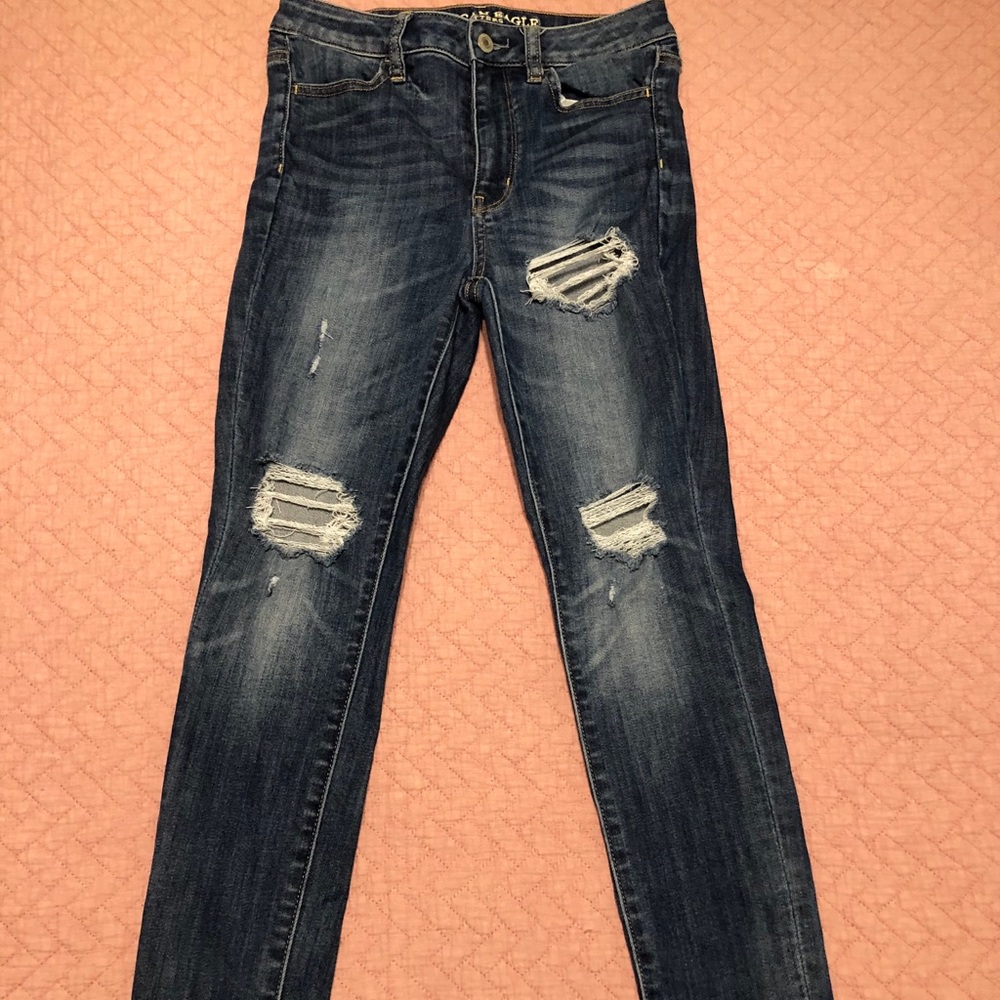 American eagle distressed skinny jean